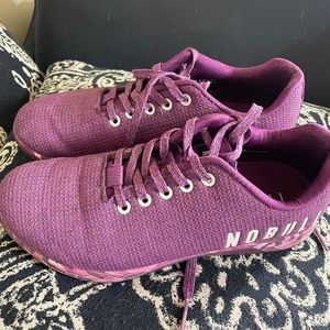 Nobull Trainers (size 9.5)